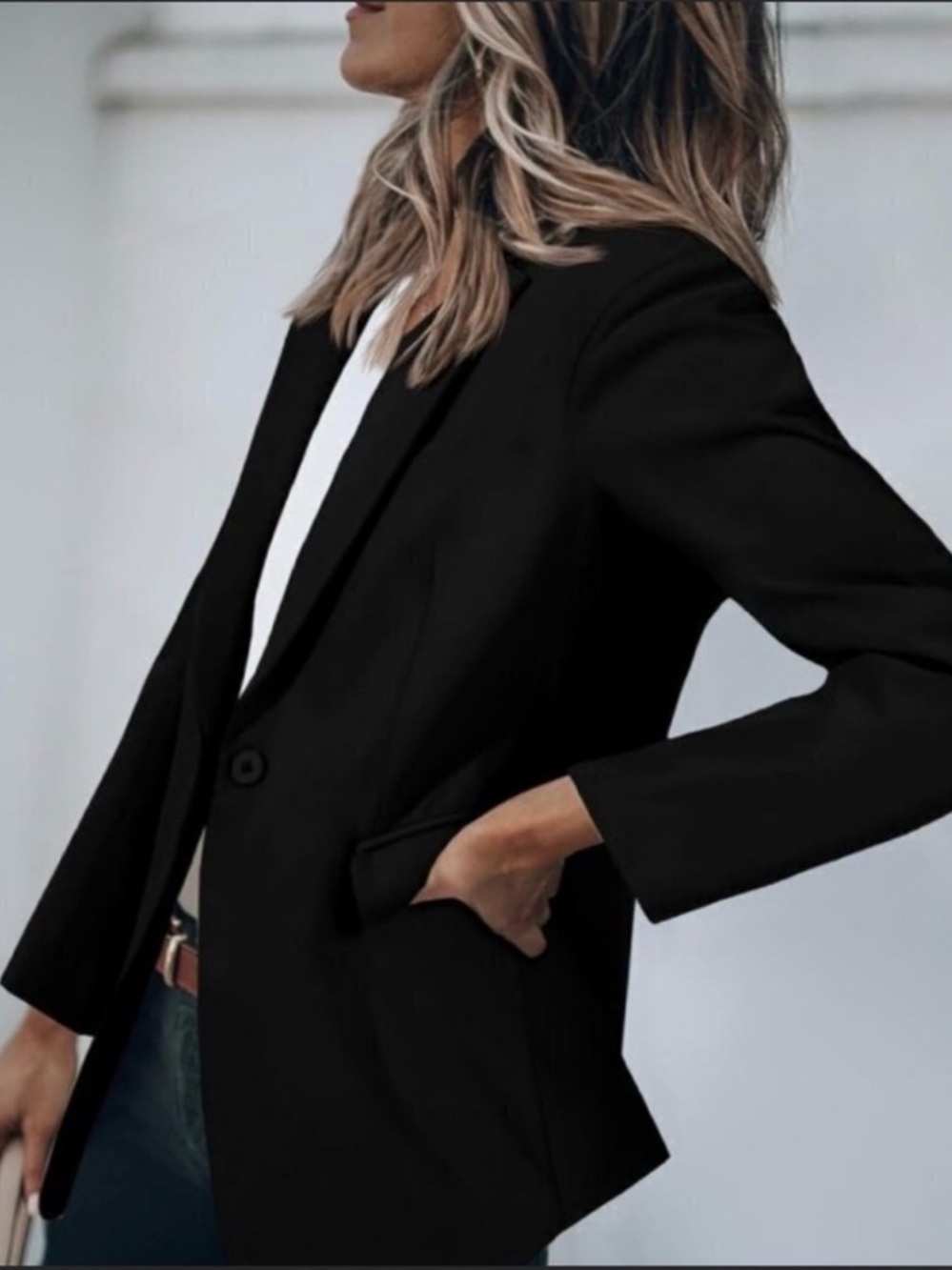 NWT Cicy Bell One Button Black Blazer